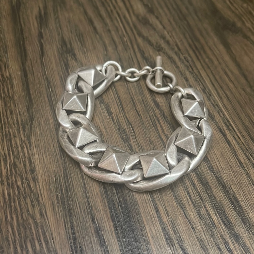 NWOT Valentino Rockstud chain-link bracelet